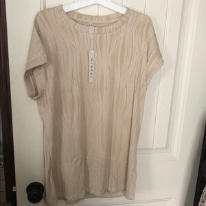 MISFAY Beige Textured Short Sleeve Top Ptp 19”-24”
